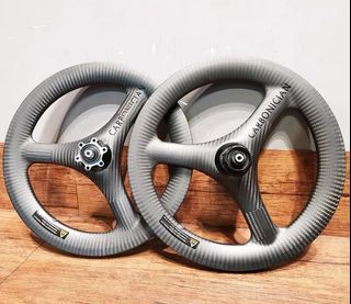 （分類：）位於 。 由 trendybike 提交（商品編號 1397500987，圖片 1）。簡介： 。
