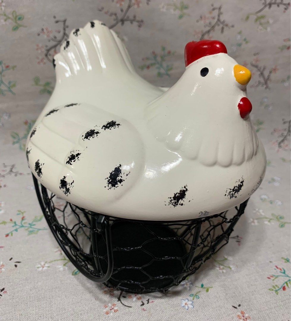 Chicken Egg Basket (Category: Storage Boxes & Baskets) located in San Mateo. Submitted by kusinaninanan (Listing ID 1397466448, Image 2). Description: Brandnew Egg storage basket… 🐣🍳🥚 Ceramic farm chicken on top Stainless steel mesh wire 10-14 medium size egg capacity.