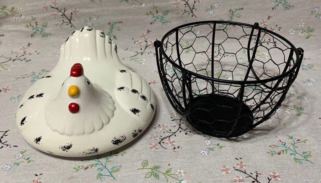 Chicken Egg Basket (Category: Storage Boxes & Baskets) located in San Mateo. Submitted by kusinaninanan (Listing ID 1397466448, Image 3). Description: Brandnew Egg storage basket… 🐣🍳🥚 Ceramic farm chicken on top Stainless steel mesh wire 10-14 medium size egg capacity.