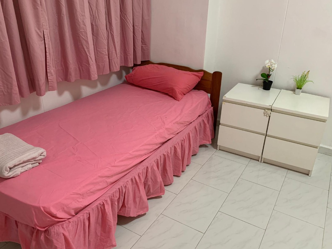 (Category: ) located in . Submitted by desrinarealtor (Listing ID 1397459716, Image 1). Description: .