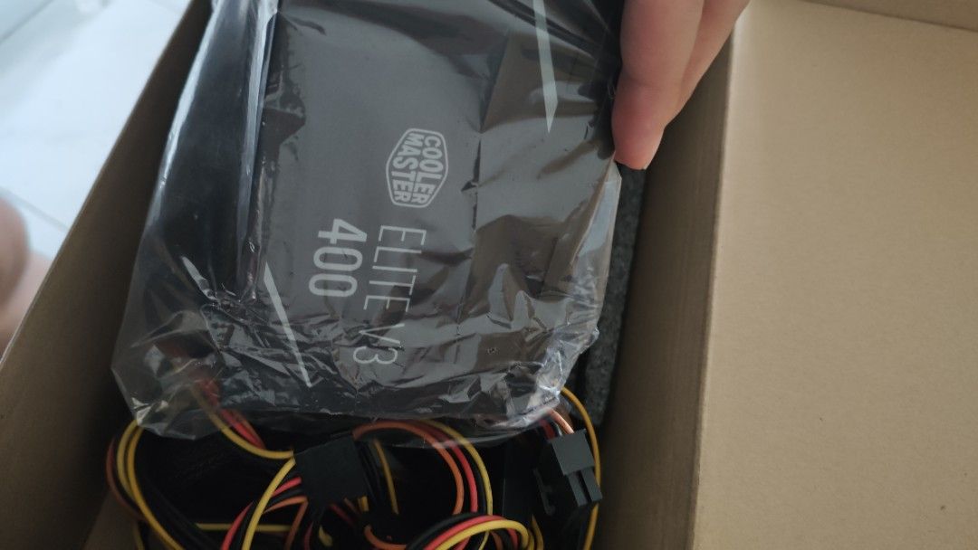 Cooler Master Elite V3 400W Power Supply (Category: Computer Parts) located in Muntinlupa City. Submitted by andrey16 (Listing ID 1397417122, Image 2). Description: - Cooler Master Elite V3 400W Power Supply - No Issue - Perfect for new PC builds or as a replacement PSU Non Negotiable Price Reason for selling: Upgrade to higher wattage. Nakatambak lang.