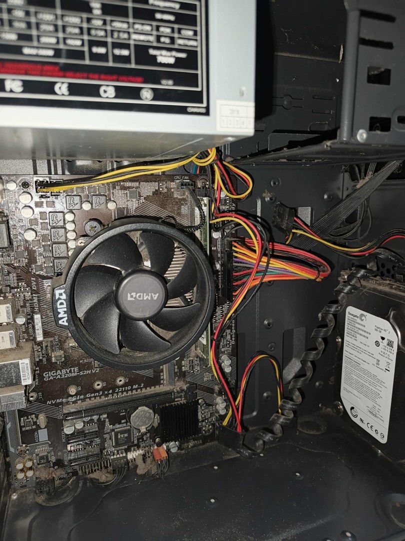 CPU SYSTEM UNIT (Category: Desktops) located in Quezon City. Submitted by alexmercado (Listing ID 1397546030, Image 3). Description: For sale!!! Rfs: Need cash. Negotiable. Details: ryzen 3 3200g 8gb ram 240 ssd AMD processor.