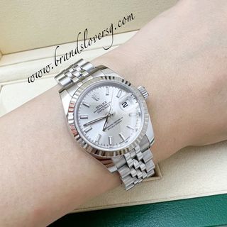 (Category: ) located in . Submitted by brands_lover (Listing ID 1397060818, Image 1). Description: .
