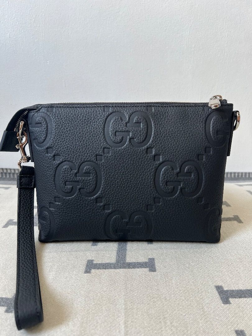 Gucci Sling Clutch black bag (Category: Luxury Bags & Wallets) located in Antipolo. Submitted by chanchimj (Listing ID 1397530317, Image 3). Description: .