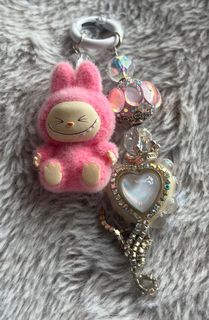 (Category: ) located in . Submitted by charmaine92 (Listing ID 1397446151, Image 1). Description: .