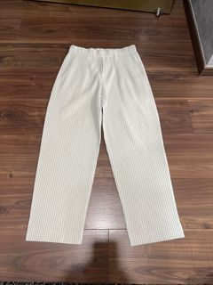 (Category: ) located in . Submitted by shoes4u (Listing ID 1397418264, Image 1). Description: .