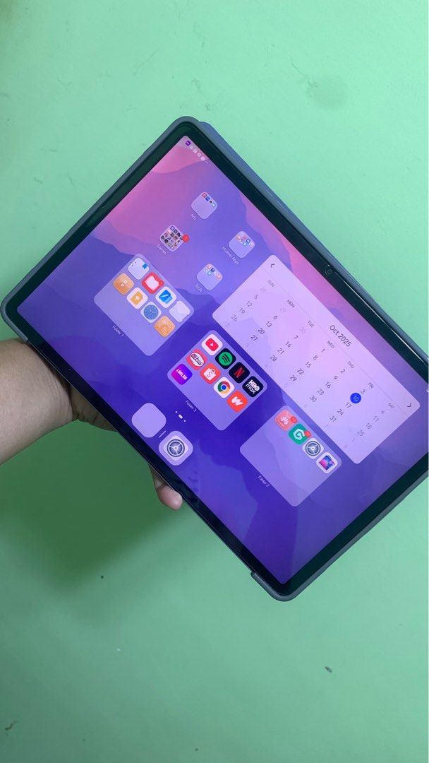 Huawei Matepad SE 11 (Category: Android) located in Mandaue City. Submitted by thinnaajj (Listing ID 1397576840, Image 2). Description: 6gb RAM 128 gb internal storage rfs: need funds can meet up within Mandaue City, Cebu no hidden issues, can check the device during meet up. For delivery: Maxim or Angkas MOP: Gcash, Cash, Maya, or Bank Transfer For outside Cebu, payment first. For delivery- LBC.