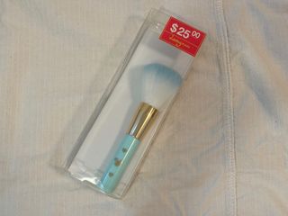 （分類：）位於 。 由 letshopppp 提交（商品編號 1397472133，圖片 1）。簡介： 。