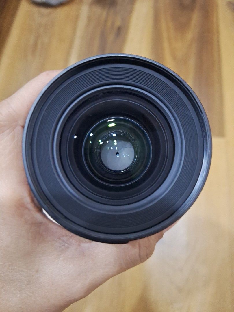 Nikkor 28mm f 1.8G (Category: Lens & Kits) located in Taguig. Submitted by faithlizzz (Listing ID 1397448866, Image 2). Description: nikkor 28mm 1.8G needs cleaning, has small fungus lang negotiable brand new price is 42k+ free lens pouch rfs: change system.