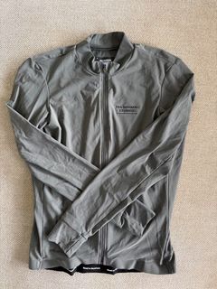 （分類：）位於 。 由 alterego2047 提交（商品編號 1397428434，圖片 1）。簡介： 。