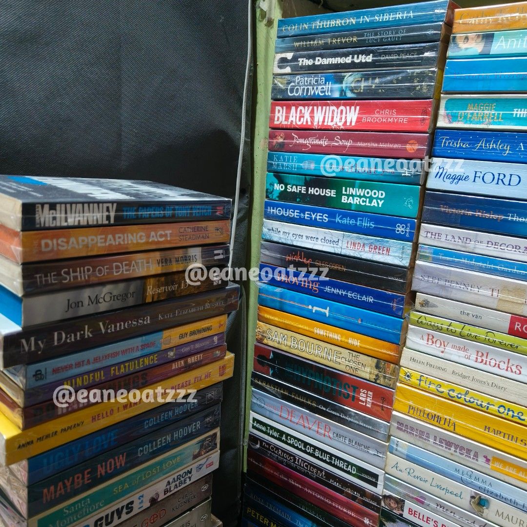 Random Booktok & Booktube Books (Category: Storybooks) located in Manila. Submitted by eaneoatzzz (Listing ID 1397522343, Image 2). Description: - all are authentic and completely clean RFS: for meds, open to same day delivery :'3 - I have not yet decided on the prices as i have too many books, so don't be afraid to message me to ask! 🍯 I'll send more pics / clip upon request 🍯 Kindly pm me for inquiry.