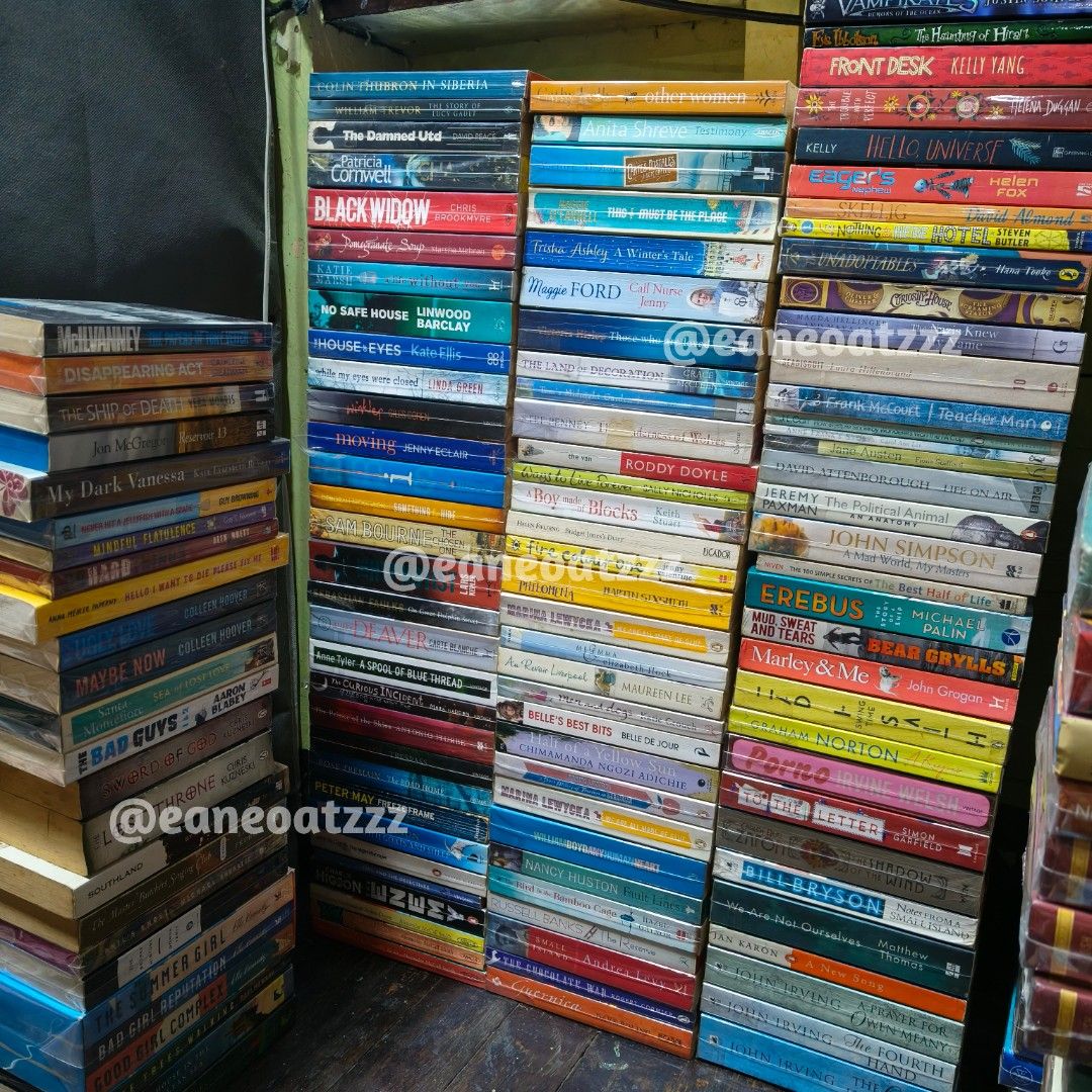 Random Booktok & Booktube Books (Category: Storybooks) located in Manila. Submitted by eaneoatzzz (Listing ID 1397522343, Image 1). Description: - all are authentic and completely clean RFS: for meds, open to same day delivery :'3 - I have not yet decided on the prices as i have too many books, so don't be afraid to message me to ask! 🍯 I'll send more pics / clip upon request 🍯 Kindly pm me for inquiry.