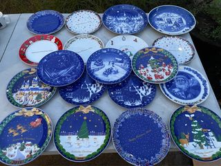 (Category: ) located in . Submitted by thevintage90_sretro. (Listing ID 1397506321, Image 1). Description: .