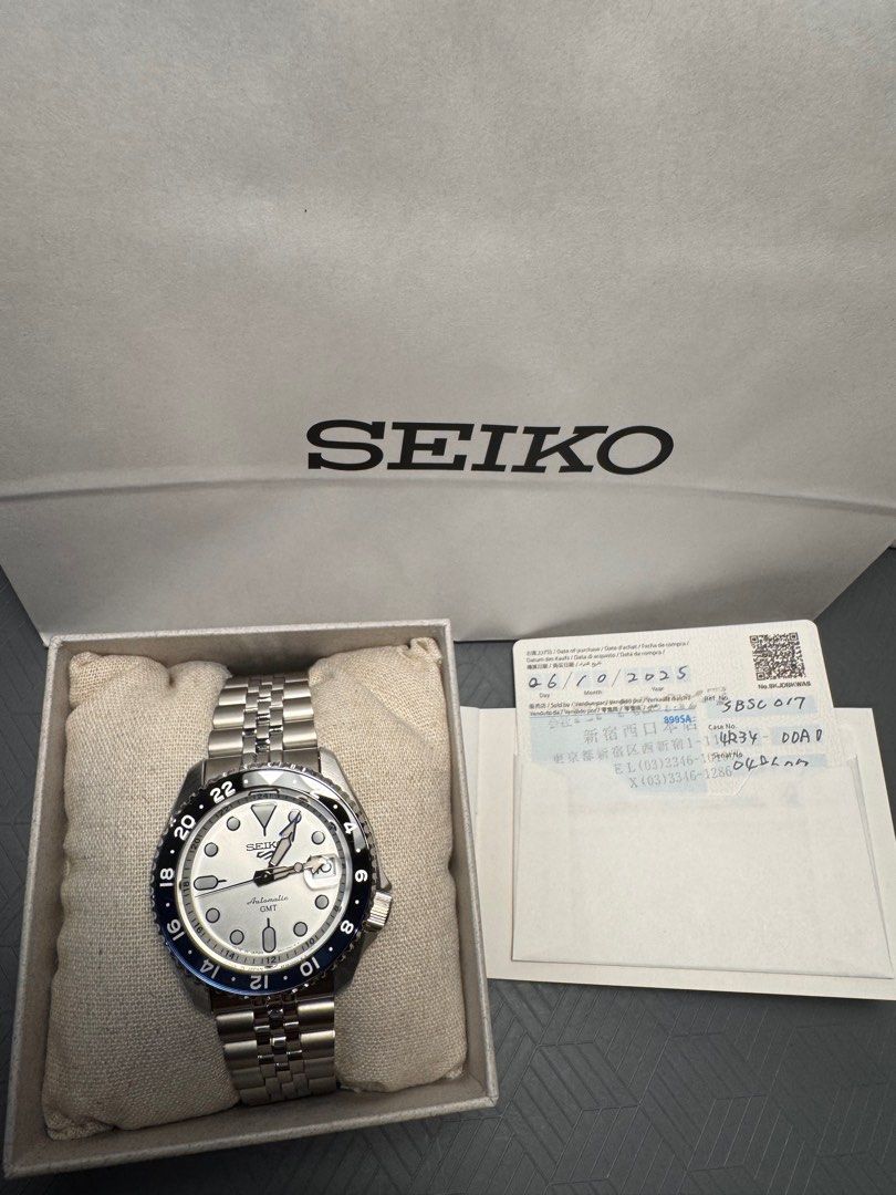 Seiko 5 Sports GMT (Category: Luxury Watches) located in San Juan City. Submitted by bleasure (Listing ID 1397277163, Image 3). Description: .