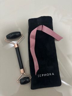 (Category: ) located in . Submitted by makeupskincarejunkie (Listing ID 1397555459, Image 1). Description: .