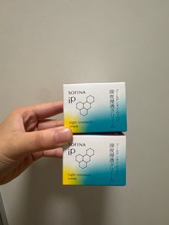 （分類：）位於 。 由 chengtszling 提交（商品編號 1397538572，圖片 1）。簡介： 。