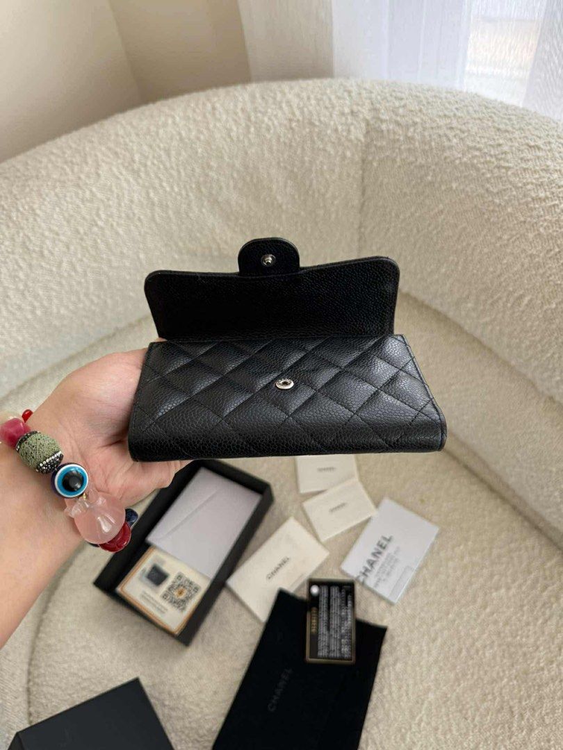 Trifold chanel caviar wallet in medium size (Category: Luxury Bags & Wallets) located in Manila. Submitted by beaumontandco (Listing ID 1397561219, Image 2). Description: Complete inclusions Full set With box Dustbag Care cards Receipt Entrupy.
