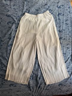 （分類：）位於 。 由 whoaaaaaaaa 提交（商品編號 1397473599，圖片 1）。簡介： 。