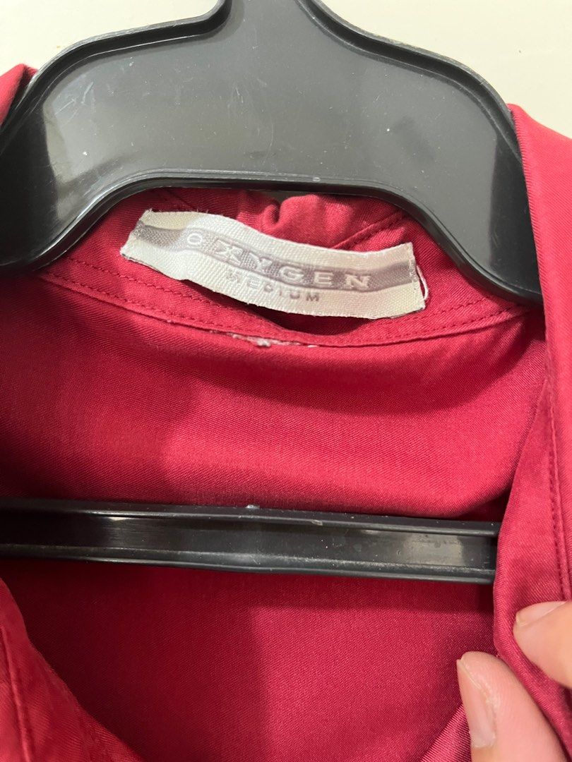 Y2K button down polo (Category: Tshirts & Polo Shirts ) located in Pasay City. Submitted by xtofxtof (Listing ID 1397516598, Image 3). Description: For sale : Pre-loved y2k Oxygen button down polo, this is not thrifted. This boxy button down polo can make you stand out when you layer it with a white tee. Definitely you can have it cropped to achieve desired length with a tailor. Dimensions : length 27" width 20" Additional dimensions : shoulder 1