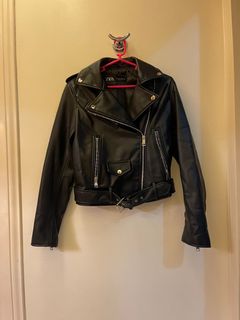 (Category: ) located in . Submitted by zdeclutters01 (Listing ID 1397528671, Image 1). Description: .