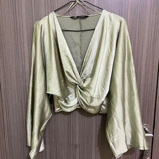 (Kategori: ) berada di . Dikirim oleh declutterrs (ID iklan 1397473473, Gambar 1). Deskripsi: .