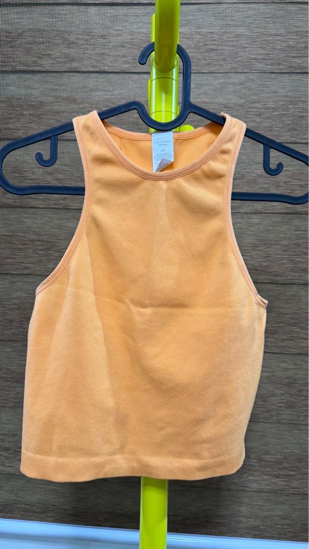 Calvin Klein Performance Tank Top (Category: Activewear) located in Manila. Submitted by lbdeclutters (Listing ID 1397679508, Image 1). Description: .