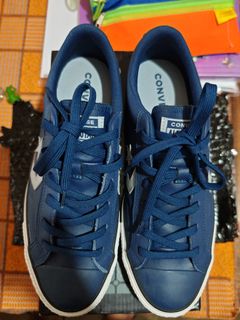 (Category: ) located in . Submitted by sneaker_pimp (Listing ID 1397610820, Image 1). Description: .