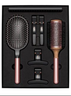 (Category: ) located in . Submitted by weekendshopsg (Listing ID 1397609570, Image 1). Description: .