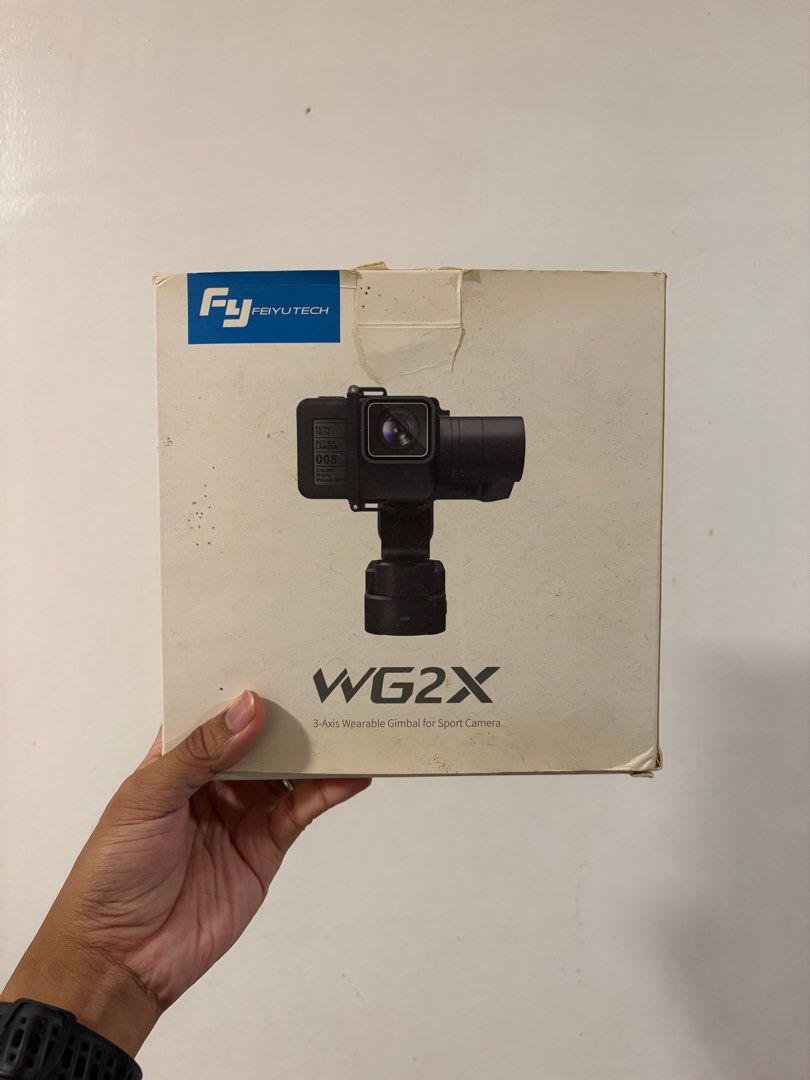 Feiyutech WG2X (Category: Video Cameras) located in Iloilo. Submitted by djmj1 (Listing ID 1397703964, Image 1). Description: Binili lang pero hindi na gamit. For project video sana.