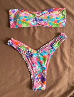 (Category: ) located in . Submitted by shop.marga (Listing ID 1397639320, Image 1). Description: .