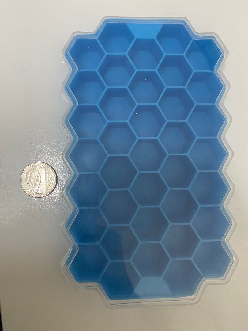 FREE: Honeycomb Ice Cube Tray (Category: Other Kitchenware & Tableware) located in Quezon City. Submitted by newfire_9b251b (Listing ID 1397641440, Image 1). Description: FREE: Honeycomb design ice cube tray used once ✅️ 1 Free item for every 1 Paid item ✅️ Check my listing! ✅️ Until supplies last!.