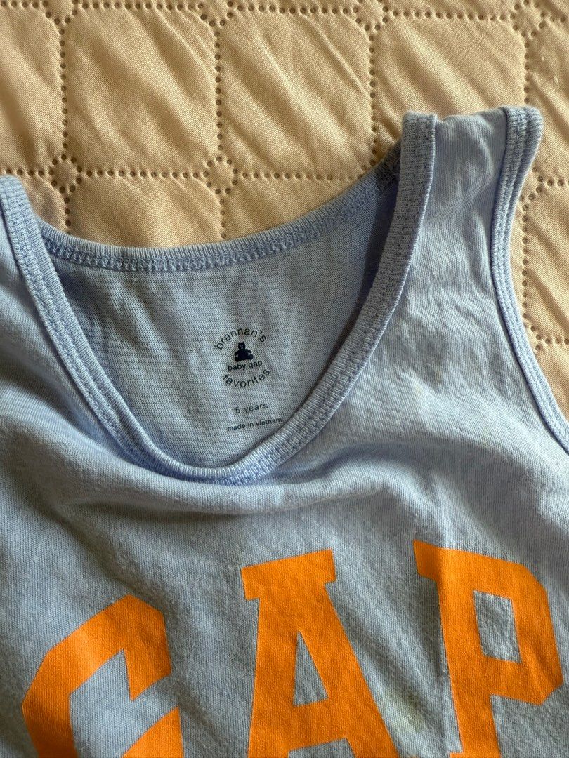 Gap Tank Top for Boys Kids (Category: Babies & Kids Fashion) located in Mapandan. Submitted by feanner (Listing ID 1397618318, Image 2). Description: Fits 4-5 yrs old Gap Tank Top for Kids Lightly used Disclaimer: All items are first hand used and bought brand new, hence, rest assured that all items are handled with care. .
