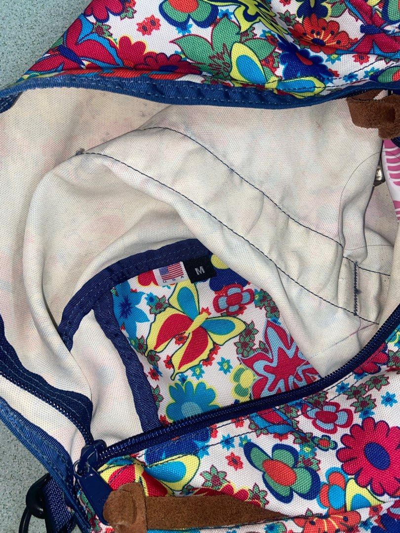 Gregory Duffle (Category: Sling Bags) located in Tawau. Submitted by dee_rnr (Listing ID 1397727607, Image 3). Description: Gregory Duffle Murakami🇺🇸 Made IN USA .