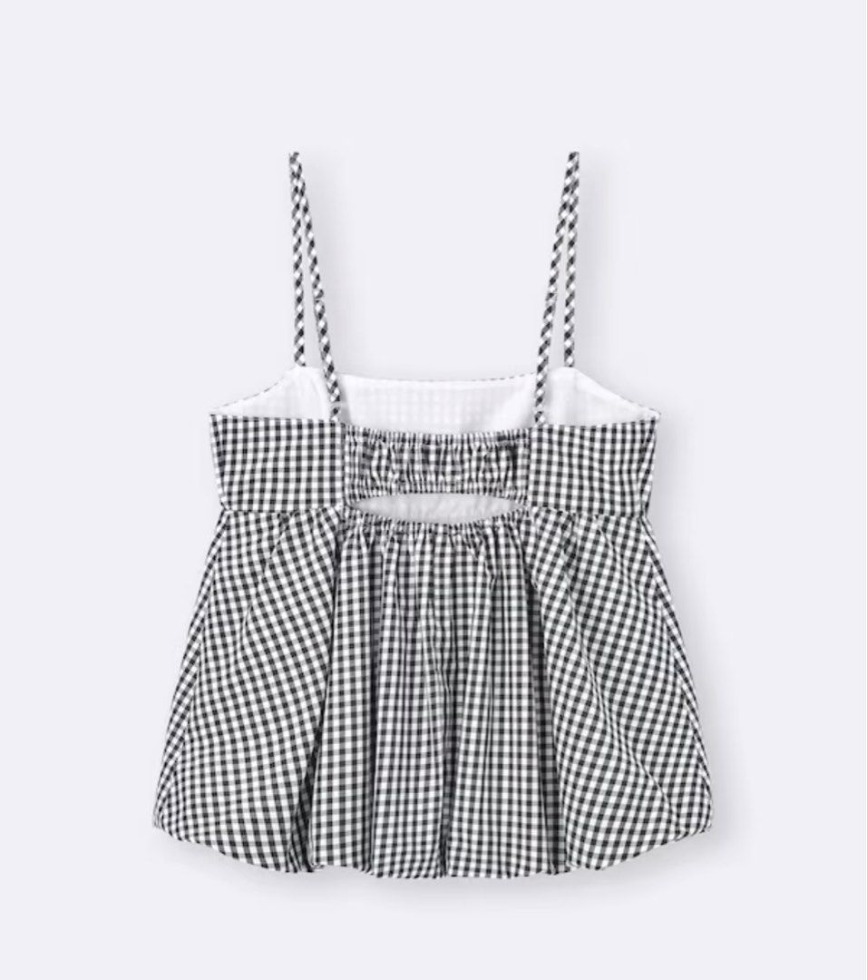 GU Black Bubble Hem Camisole size xs (Category: Sleeveless) located in Manila. Submitted by nichisells (Listing ID 1397699991, Image 3). Description: NEVER WORN, WASHED ONLY Doesnt come with tags na BOUGHT FROM JAPAN DM FOR MORE PICS NO WHEN WORN .