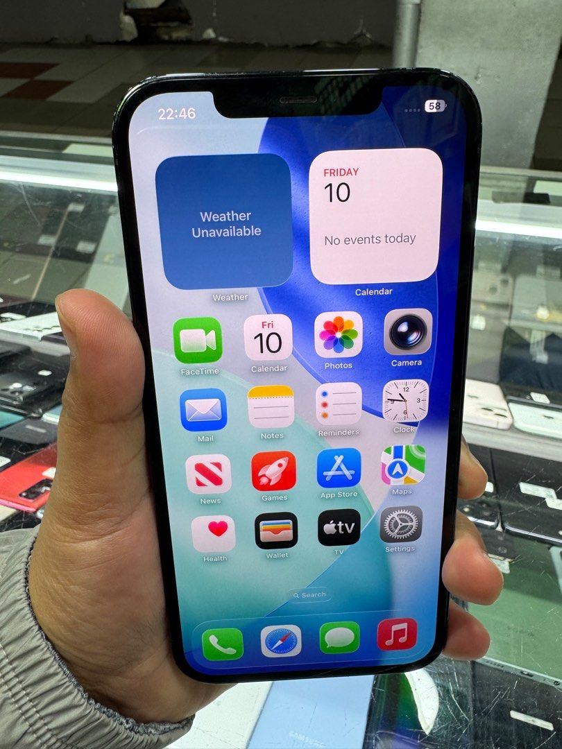 iPhone 12 Promax 256gb (F.U) (Category: iPhone 12 Series) located in San Juan City. Submitted by wainefreygadgetshop (Listing ID 1397638068, Image 2). Description: iPhone 12Promax 256gb (GLOBE-LOCKED) *MAHINA ANG SPEAKER THE REST ALL GOODS AT WORKING 100% SMOOTH NO HIDDEN ISSUE MAKINIS NAMAN CAMERA SOBRANG LINAW SEARCH NYO NALANG FULL SPECS BAWAL SA MAARTE NOTE* DI RIN MAKINIS KAYA MURA TEST TO SAWA BAGO BAYARAN MAGBASA KA MUNA BAGO KA MAG REACT 