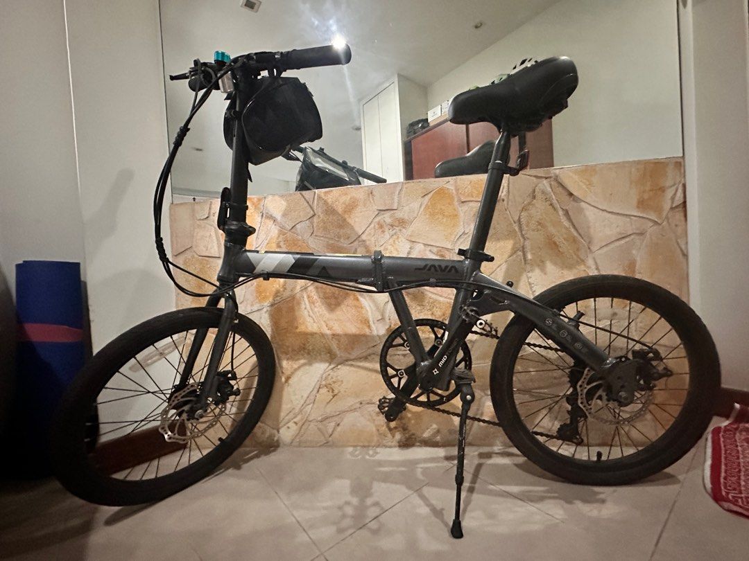 Java Folding Bike (Category: Bicycles) located in Singapore. Submitted by skeylarrr (Listing ID 1397747284, Image 2). Description: Java foldable bike.