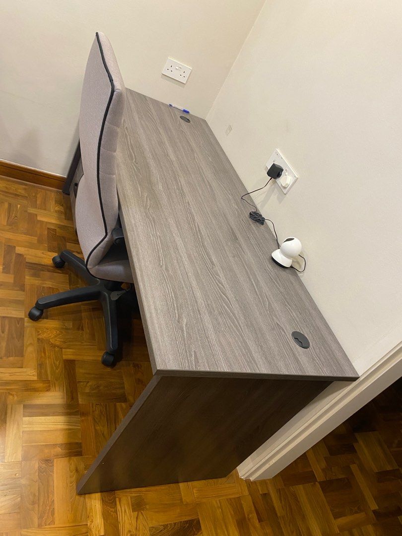 Large Study Table (Category: Tables & Sets) located in Singapore. Submitted by hoppers (Listing ID 1397753137, Image 3). Description: Large study table with moveable side drawers. Condition is like new. Too large for room hence selling. 1.8m length, 0.7m wide, 0.75m height. Priced to sell. All reasonable offer will be considered..