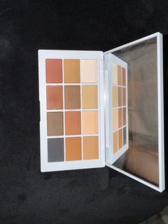 (Category: ) located in . Submitted by viralbeautyproducts (Listing ID 1397663654, Image 1). Description: .