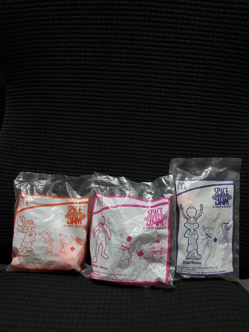 McDonald's Space Jam 2 toys (2021) (Category: Designer & Blind Box Toys) located in Mandaluyong City. Submitted by fun_demonium (Listing ID 1397749192, Image 2). Description: About: - McDonald's Happy Meal toys - Space Jam 2 (2021). - Still in original packaging. Payment: - Gcash / Maya Shipment: (shouldered by the buyer) - Lalamove / Gogoexpress / J&T.