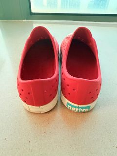 （分類：）位於 。 由 megrezhk 提交（商品編號 1397709400，圖片 1）。簡介： 。