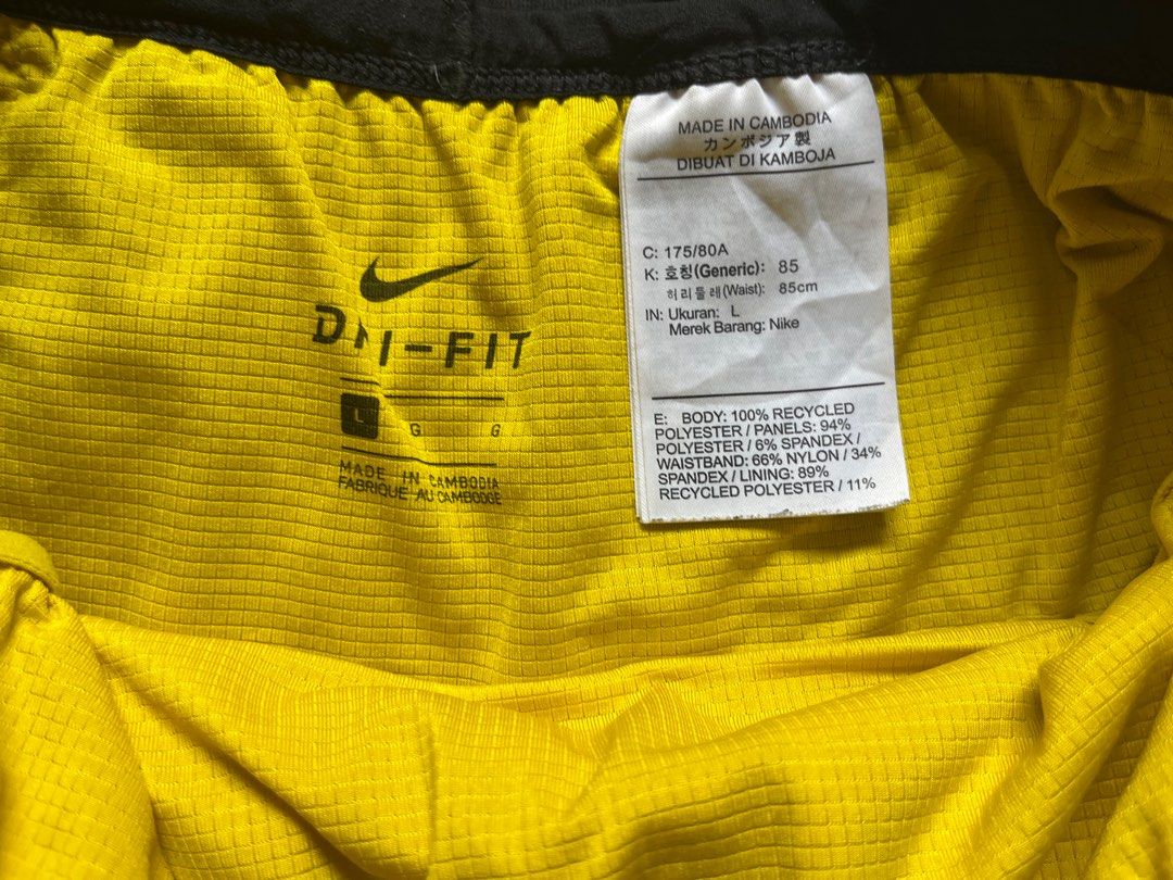 Nike Trail Race Shorts (Category: Shorts) located in Koronadal. Submitted by kenyakushop (Listing ID 1397650856, Image 3). Description: All details are posted .