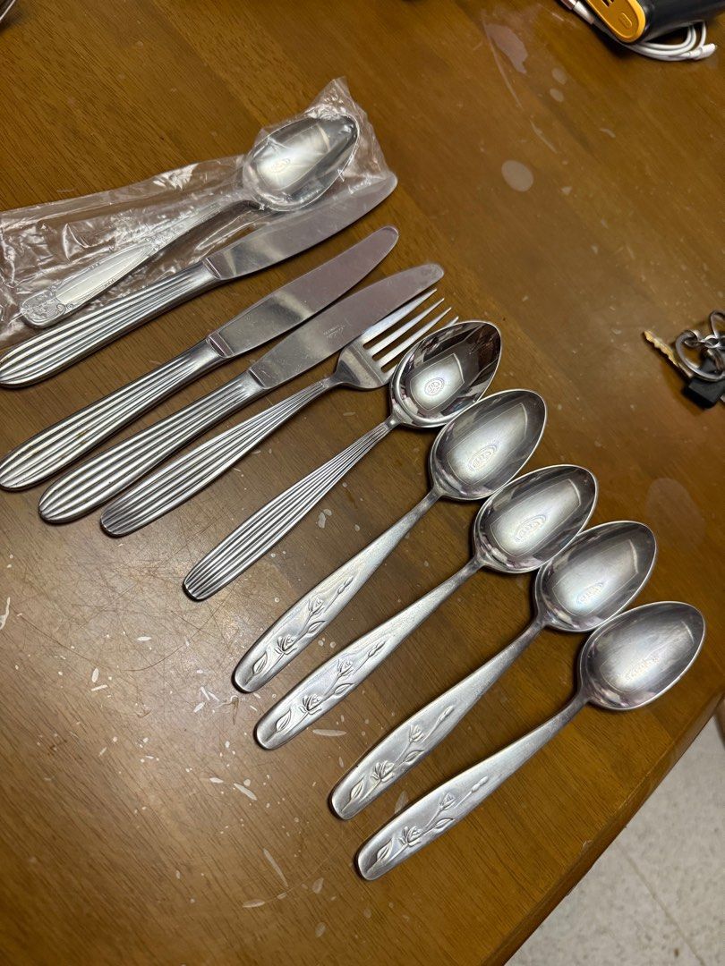 Noritake Stainless steel Cutlery Set (Category: Dinnerware & Cutlery) located in Pilar. Submitted by faveanyshop (Listing ID 1397706478, Image 1). Description: - Noritake Cutlery Stainless set - Includes knives, forks, and spoons - Floral design on spoon handles - Made of stainless steel - Ideal for small families or individual use - Suitable for everyday meals and special occasions.
