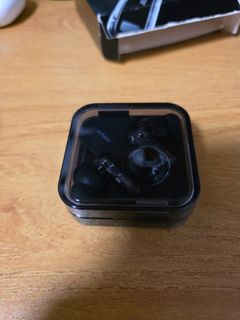 (Category: ) located in . Submitted by lam.wenbin (Listing ID 1397647351, Image 1). Description: .