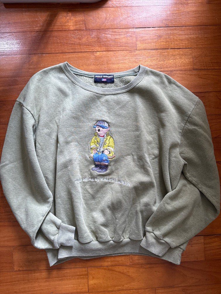 Polo Ralph pullover (Category: Coats, Jackets and Outerwear) located in Singapore. Submitted by cup0ftayc (Listing ID 1397652113, Image 1). Description: Fits S-M Bought @ $80 from a vintage reseller $28 inclusive of tracked mailing Take & go .