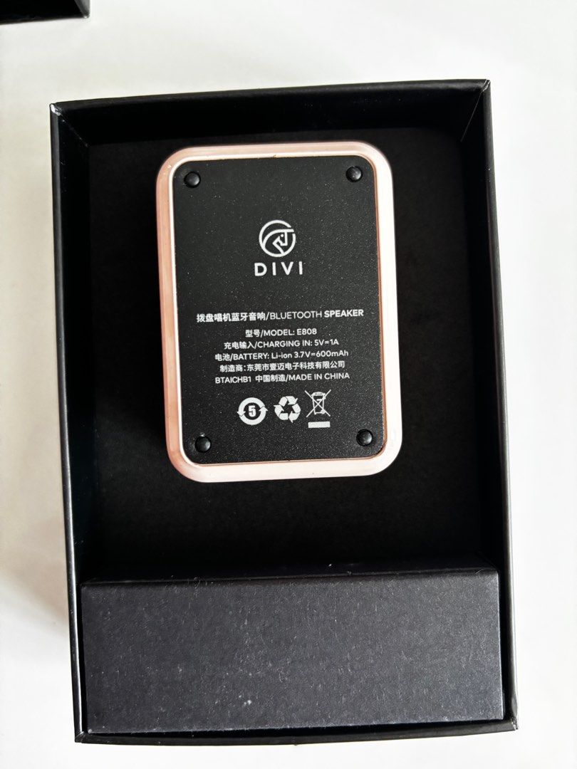 Portable Bluetooth Mini Speaker64023767337218111
