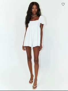 (Category: ) located in . Submitted by shopwithju (Listing ID 1397690313, Image 1). Description: .