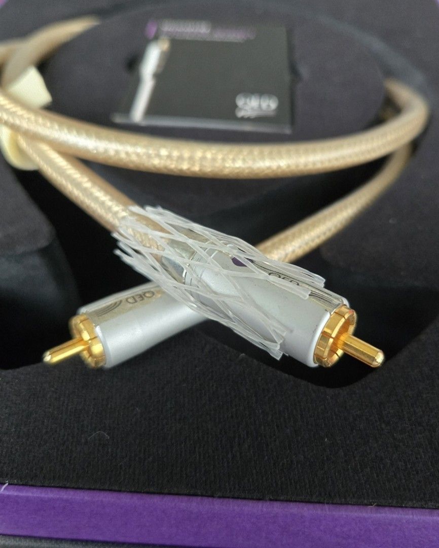 QED Digital Audio 75 Ohms Cable421492378651873282
