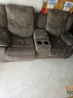 (Category: ) located in . Submitted by johnheng (Listing ID 1397683340, Image 1). Description: .