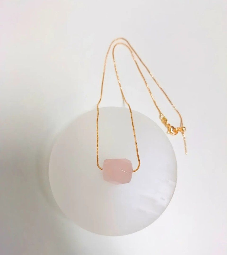 Rose Quartz Necklace| AUTHENTIC CRYSTALS / GEMSTONES (Category: Necklaces) located in Mandaluyong City. Submitted by sunkissedgems (Listing ID 1397708143, Image 1). Description: 🧚‍♀️Stone of Love Necklace🧚‍♀️ ✨️Authentic Crystals✨️ 🌻 Rose Quartz As a stone of unconditional love, Rose Quartz represents a powerful crystal for anyone seeking to bring more love into their life. Rose Quartz healing properties connect to the heart chakra, the center
