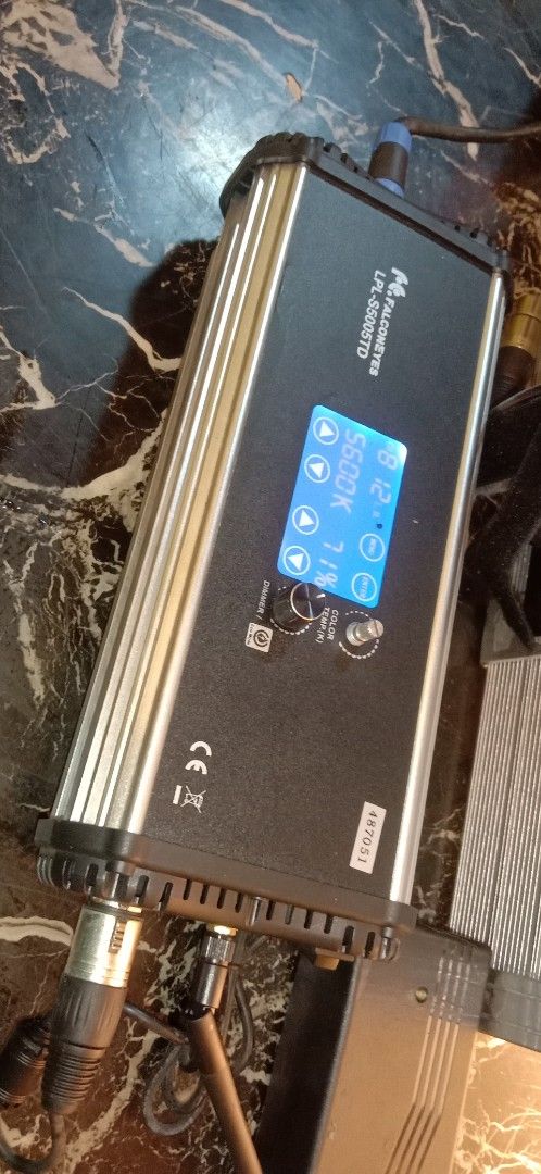 Save 20k Video light high end take all (Category: Video Cameras) located in Cabanatuan. Submitted by 09497369055 (Listing ID 1397620873, Image 3). Description: falcon high end video lights 20pcs available take all market value 35k per PCs selling for 15k each super super maganda for videos .etc high end .